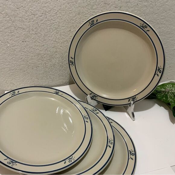 SCANDIA Blue DINNER PLATES Set Stoneware Floral Flowers Dishes  4 Brickoven G3 - Picture 8 of 8